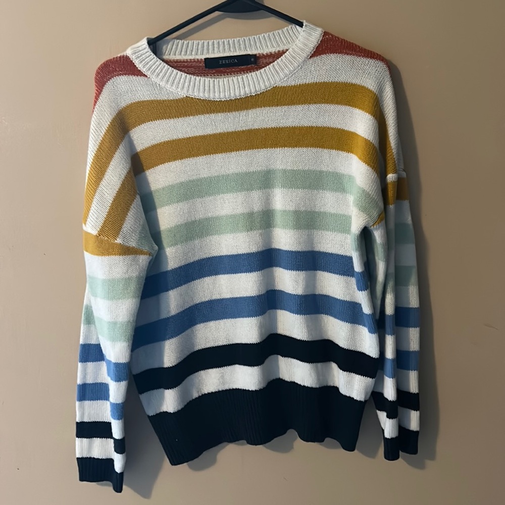Yessica Sweater White & Multicolor Stripes Size Small